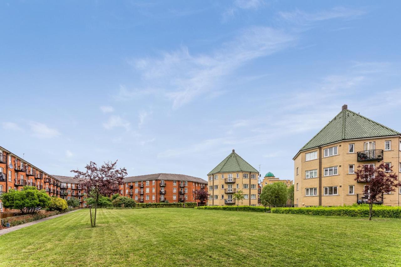 Апартаменты Stunning Aparment In Canada Water Лондон Экстерьер фото